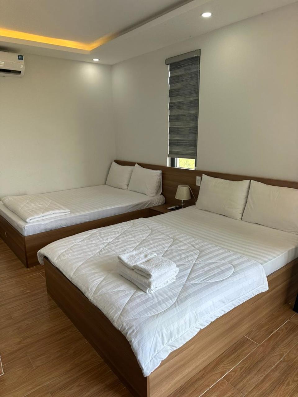 Khach San An Thinh 2 Hotel Ninh Hoa Exterior photo